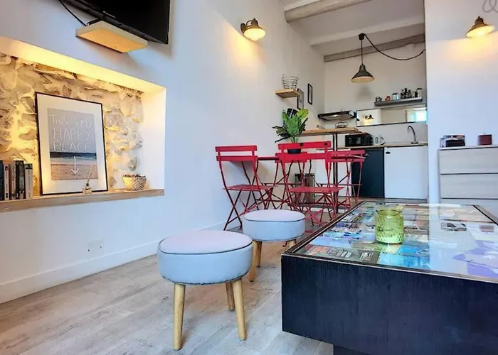 Apartment The Massena - Hypercentre - Ac - Old Town Antibes